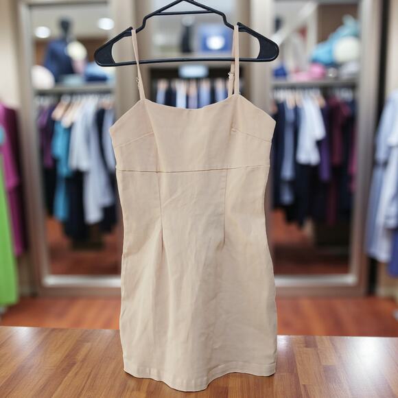 NWT - Avec Les Filles Denim Mini Stretch Cream Dress Size: 6 - Picture 1 of 8